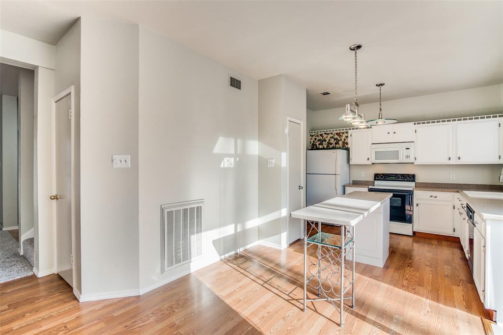 College Park 02 - Residential