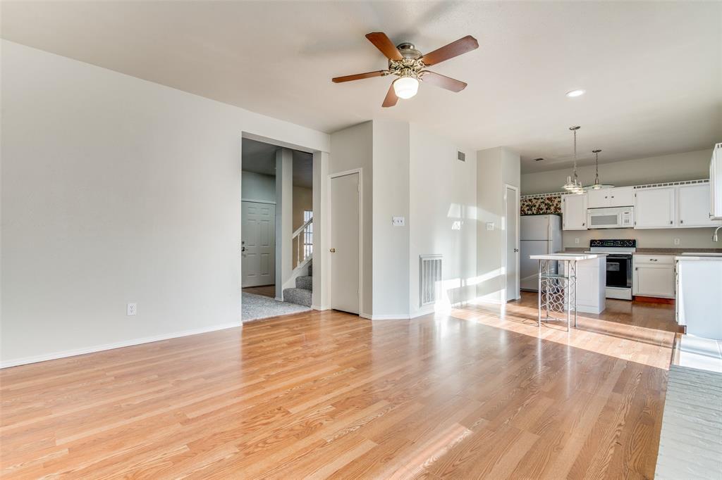 College Park 02 - Residential