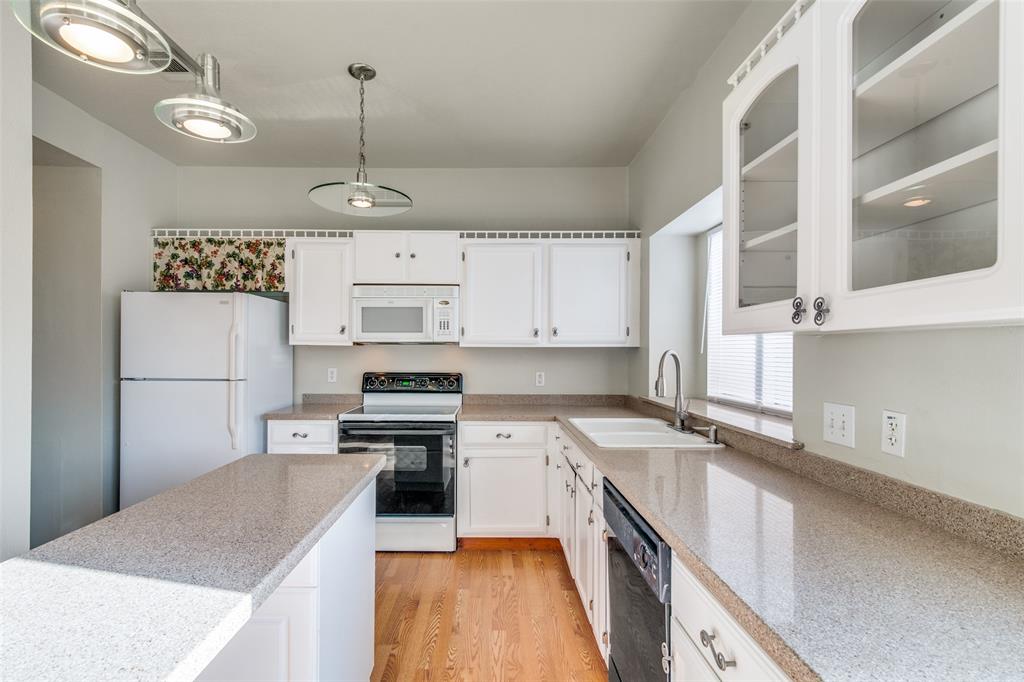 College Park 02 - Residential