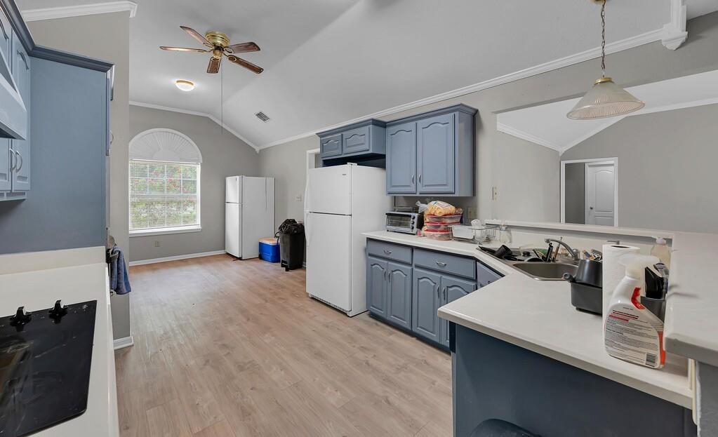 Dunwody L R - Residential