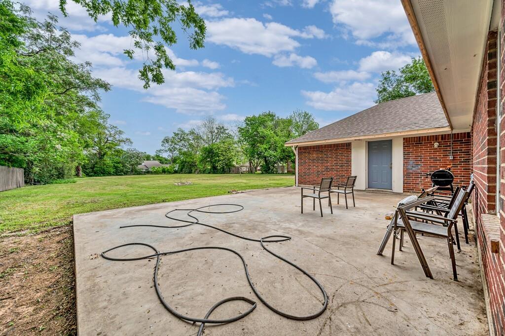 Dunwody L R - Residential