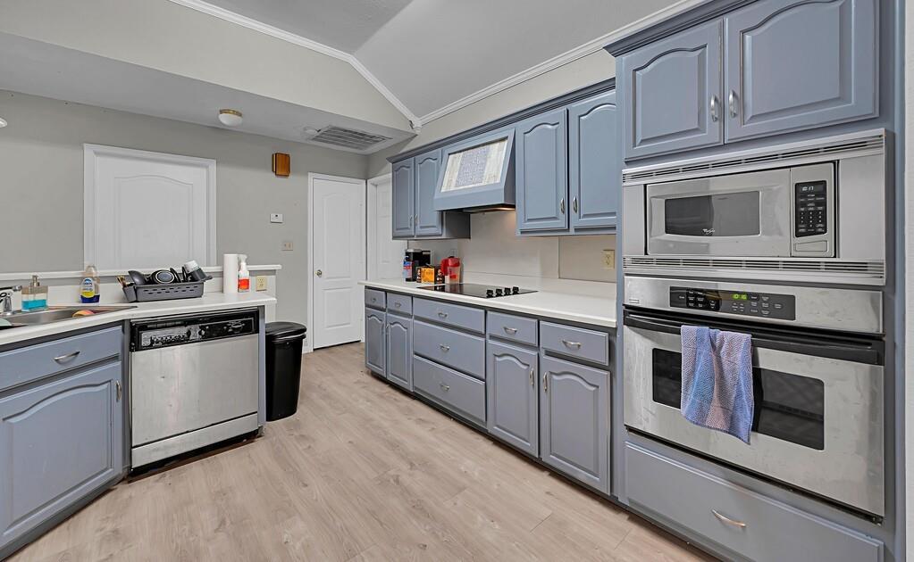 Dunwody L R - Residential