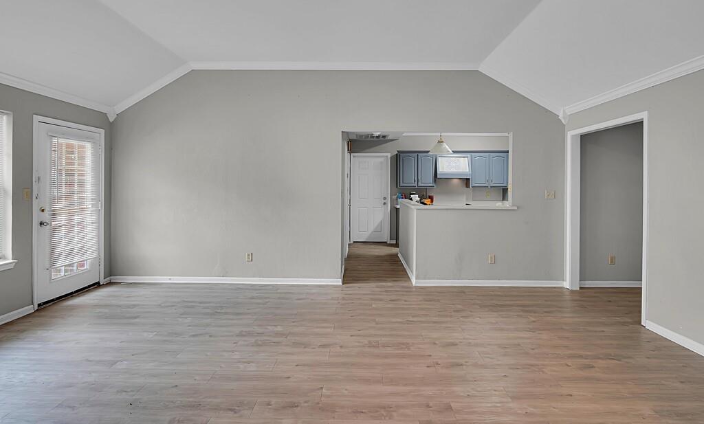 Dunwody L R - Residential