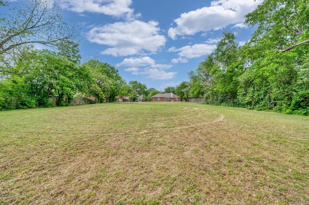 Dunwody L R - Residential