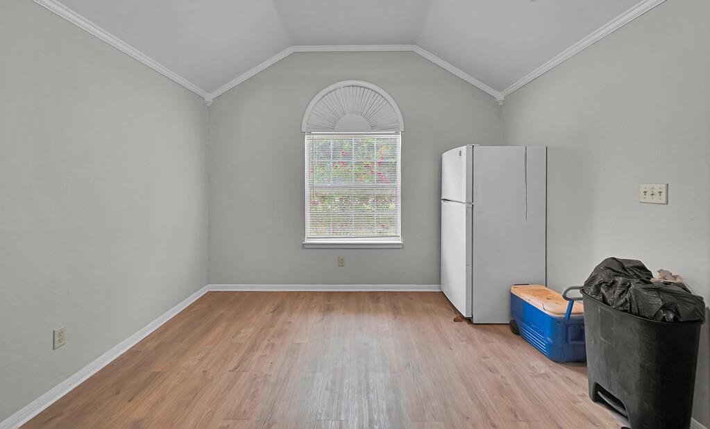 Dunwody L R - Residential