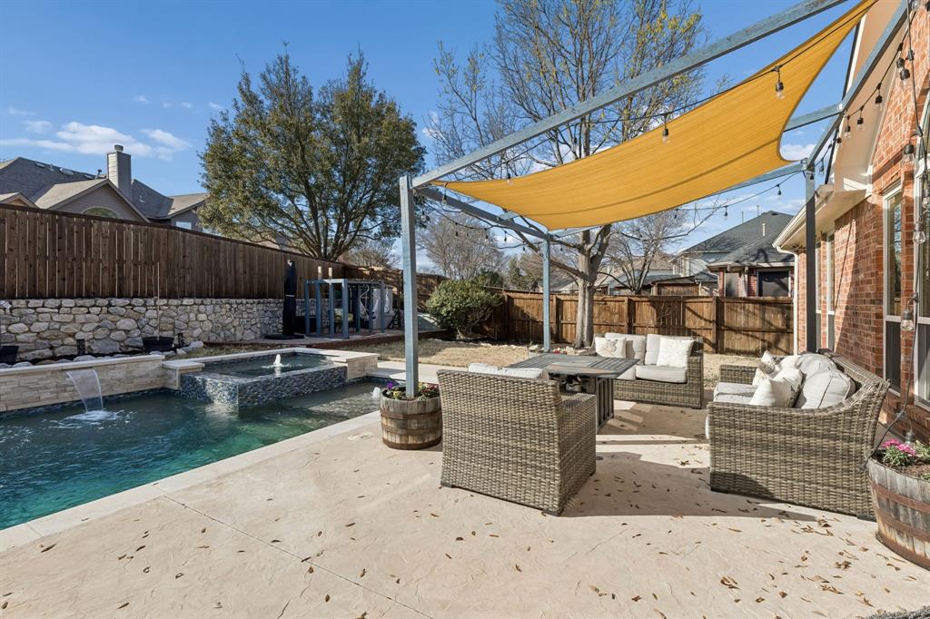 Crimson Ridge - Residential