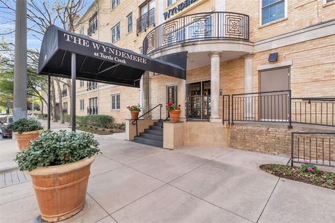 3400 Welborn Street 326 Dallas TX 75219