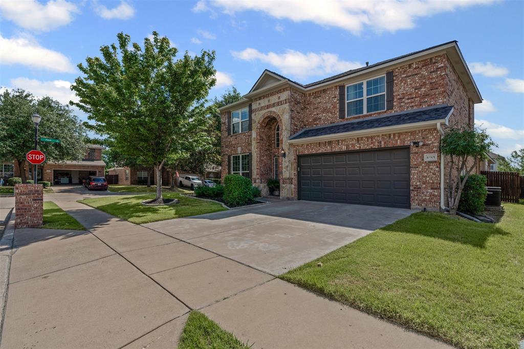 10301 Stoneside Trail