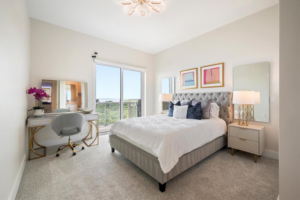 Lakeside - Residential