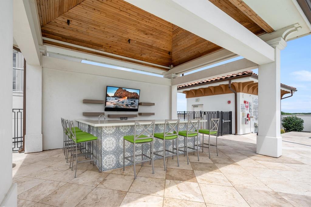 Lakeside - Residential