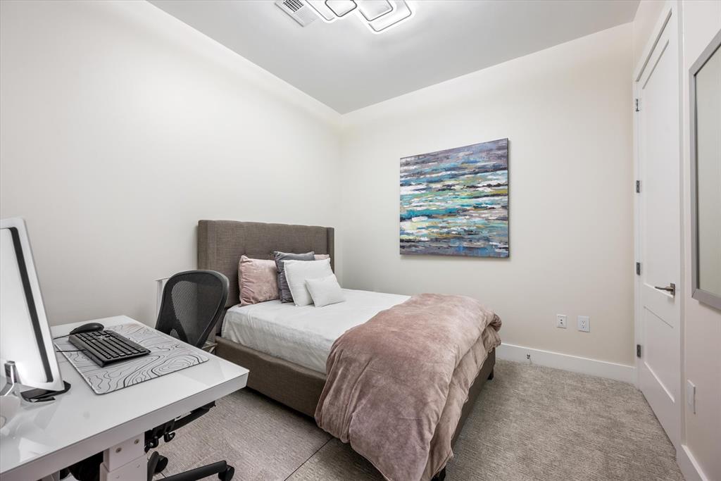 Lakeside - Residential