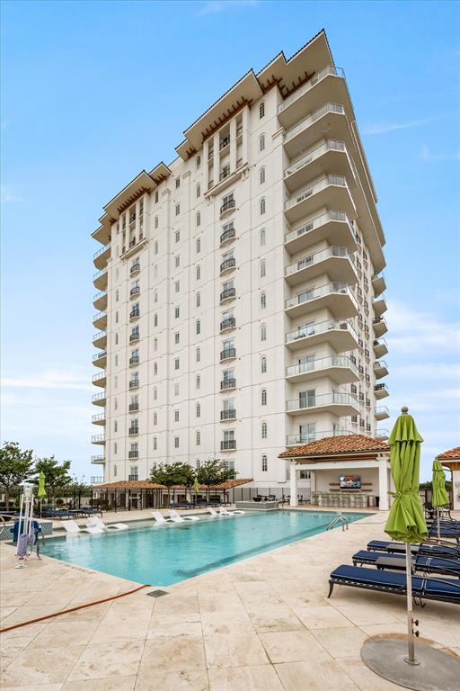 Lakeside - Residential