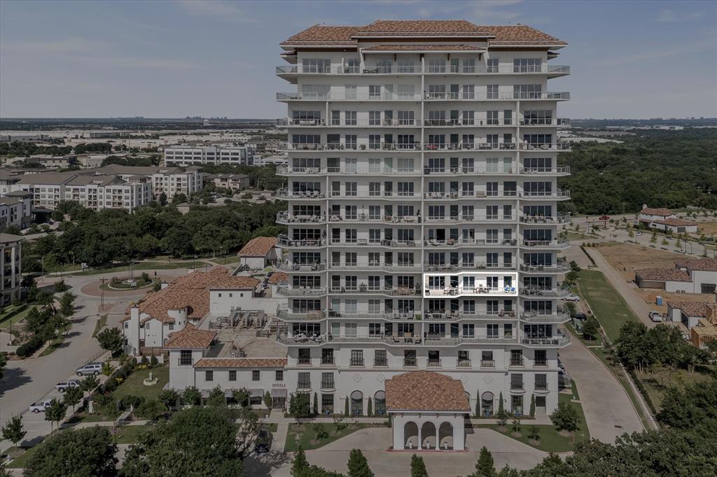 Lakeside - Residential