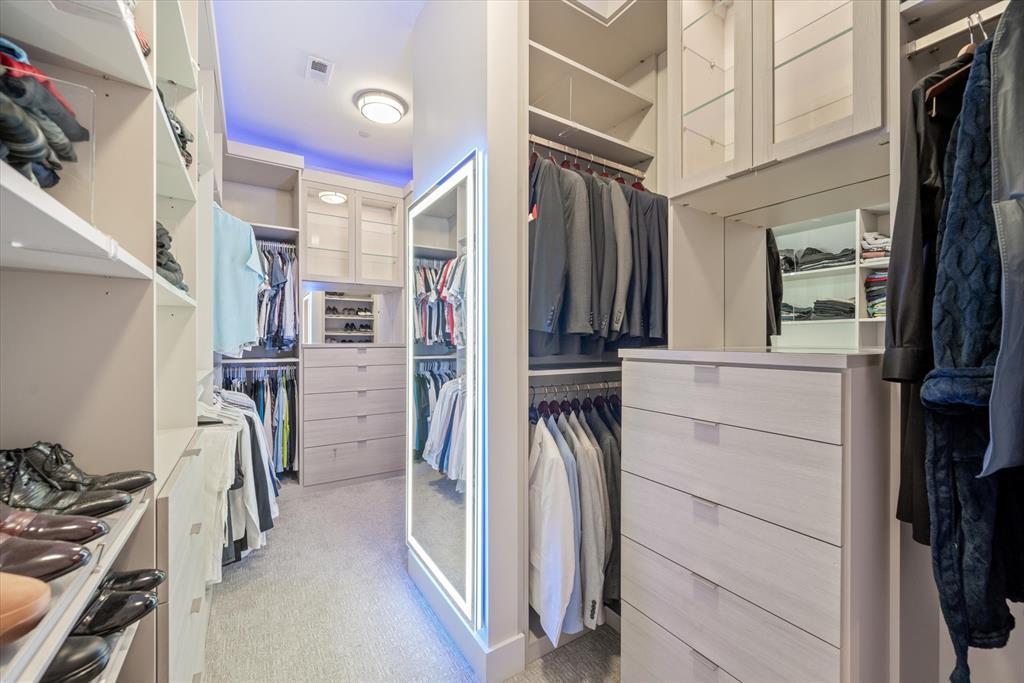 Lakeside - Residential