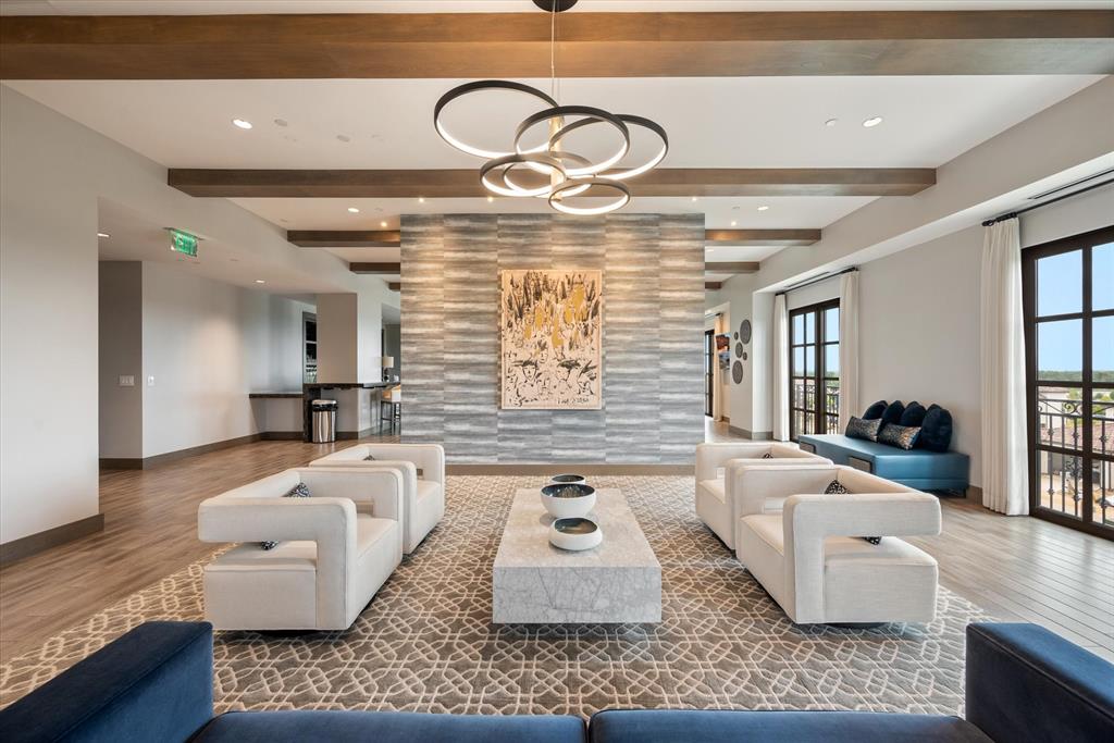 Lakeside - Residential