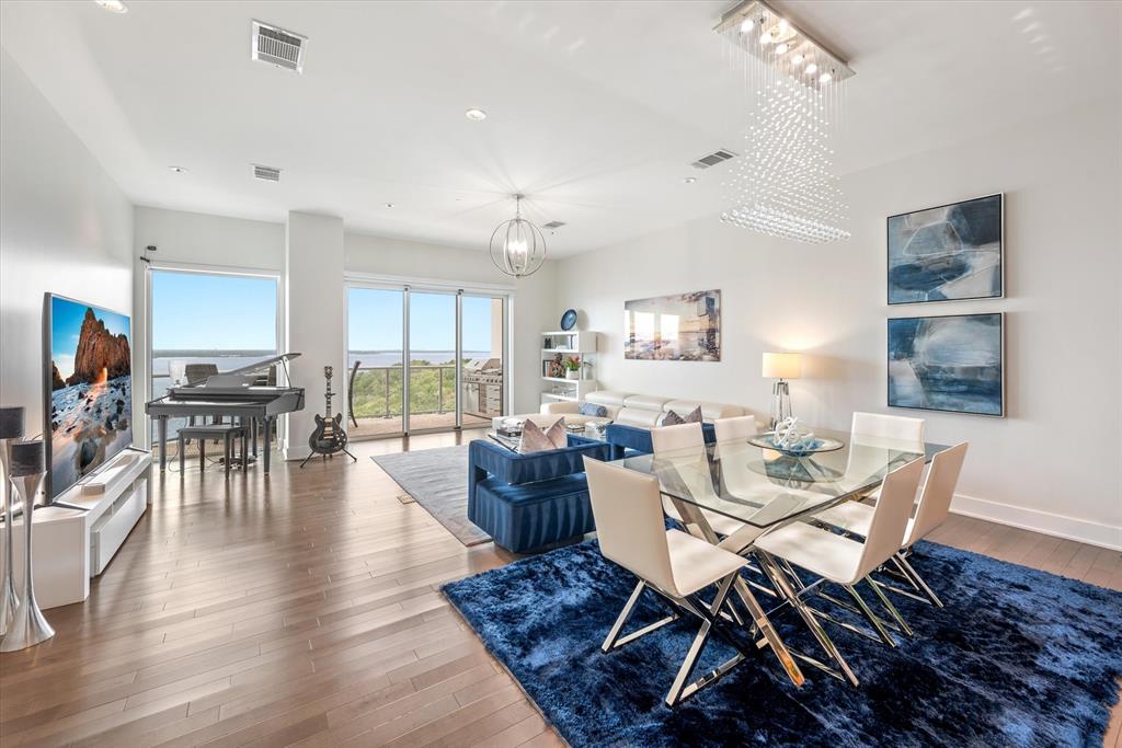 Lakeside - Residential