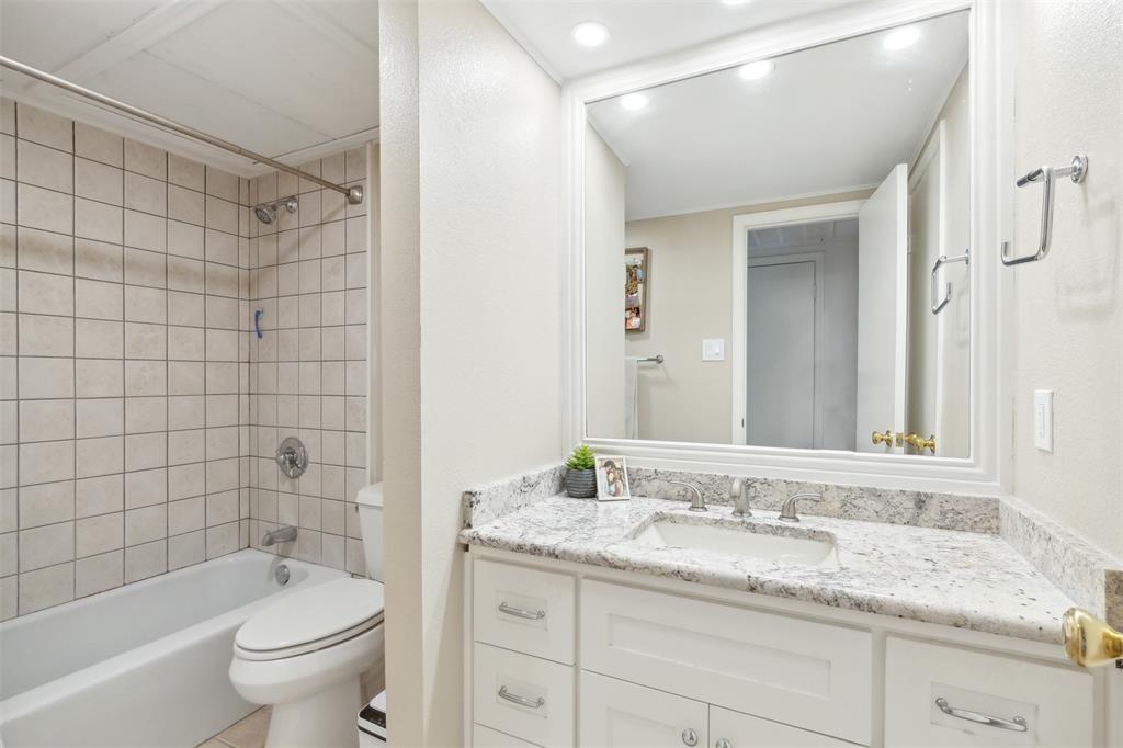 Royale Orleans North Condo - Residential Lease