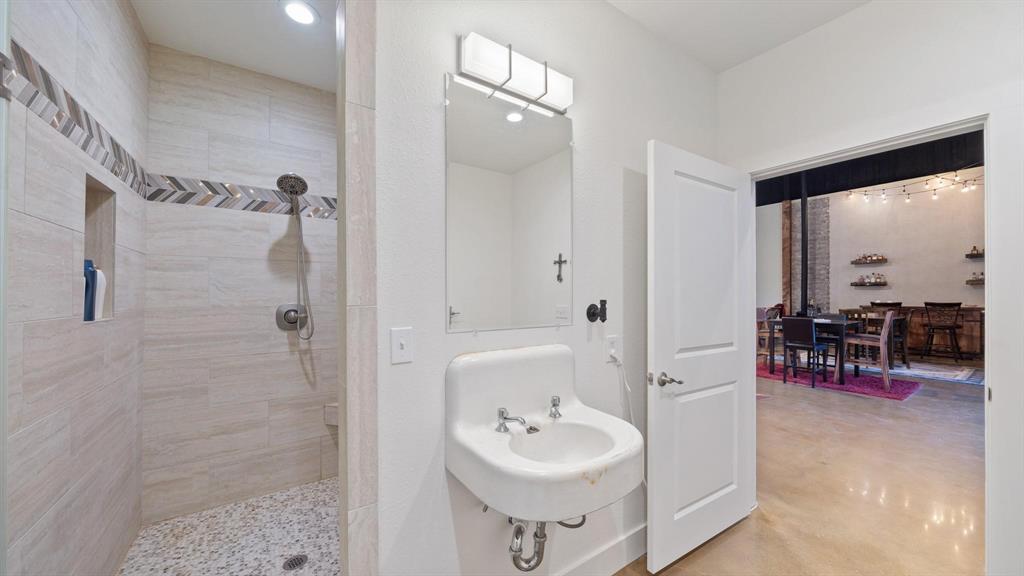 ABST: 767, SUR: W F SPARKS - Residential