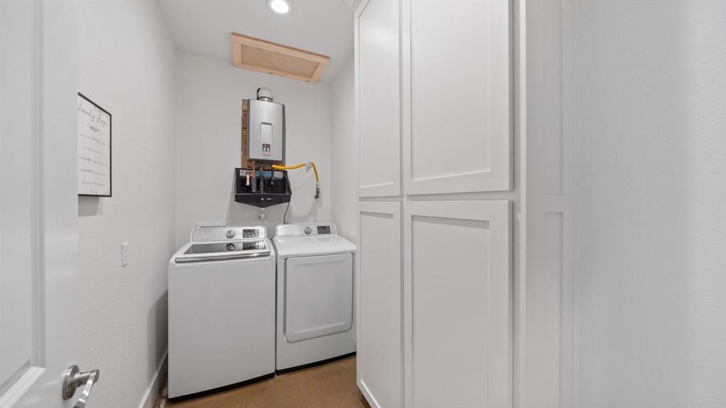 ABST: 767, SUR: W F SPARKS - Residential