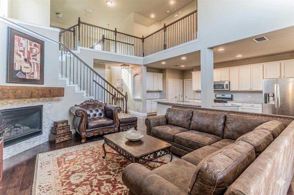 800 Spring Falls Drive