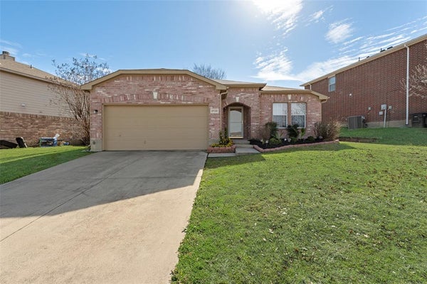 2528 BIG SPRING DR, FORT WORTH, TX 76120 - Image 9e047b30ca079b634ff1801687d49e8d/658101187