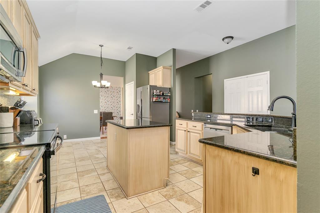 Lakewood Ph Mt Valley 01 Country - Residential