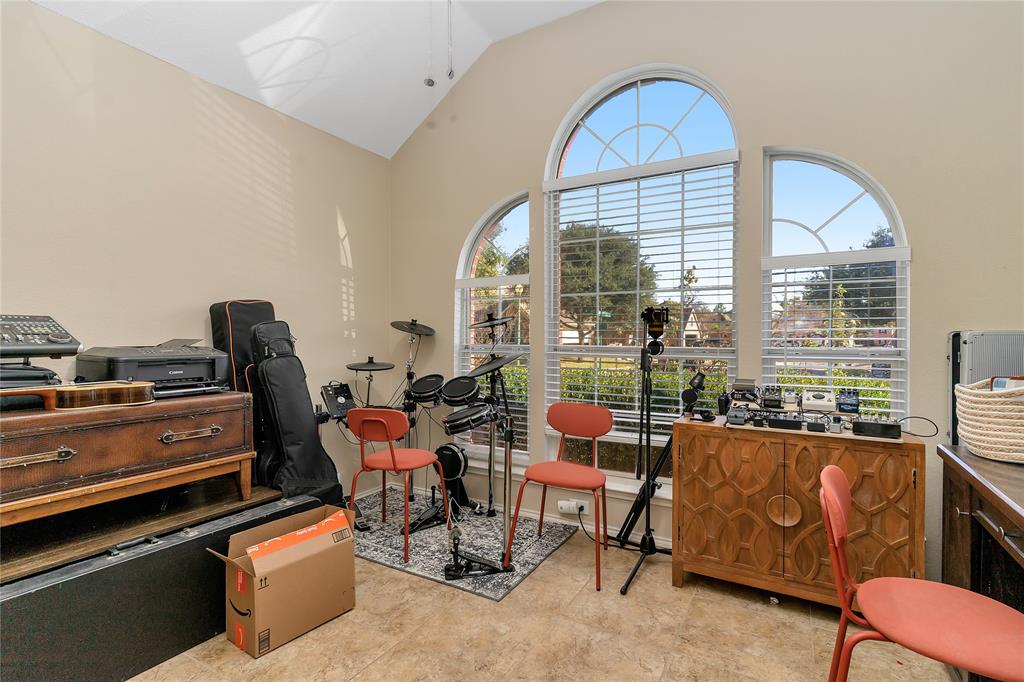 Lakewood Ph Mt Valley 01 Country - Residential