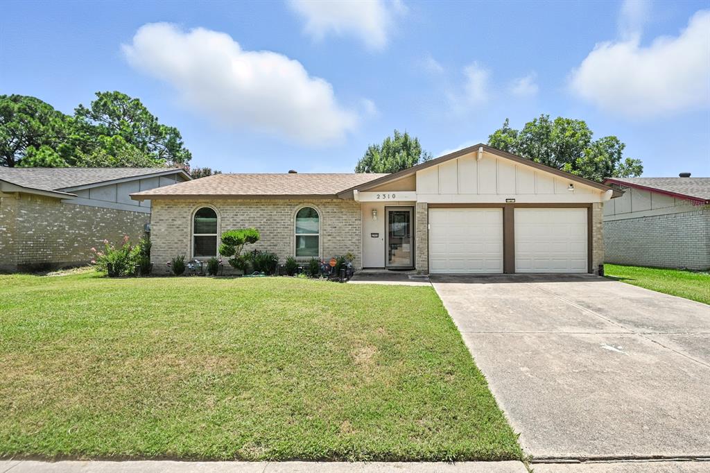 2310 Vassar Court