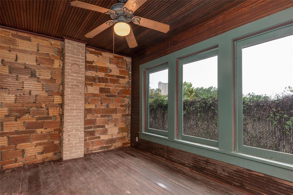 A C Ardreys - Residential Lease