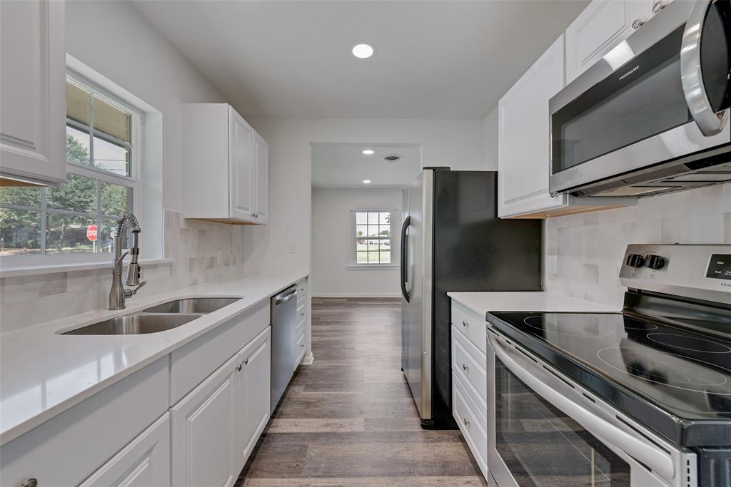 University-Rev - Residential