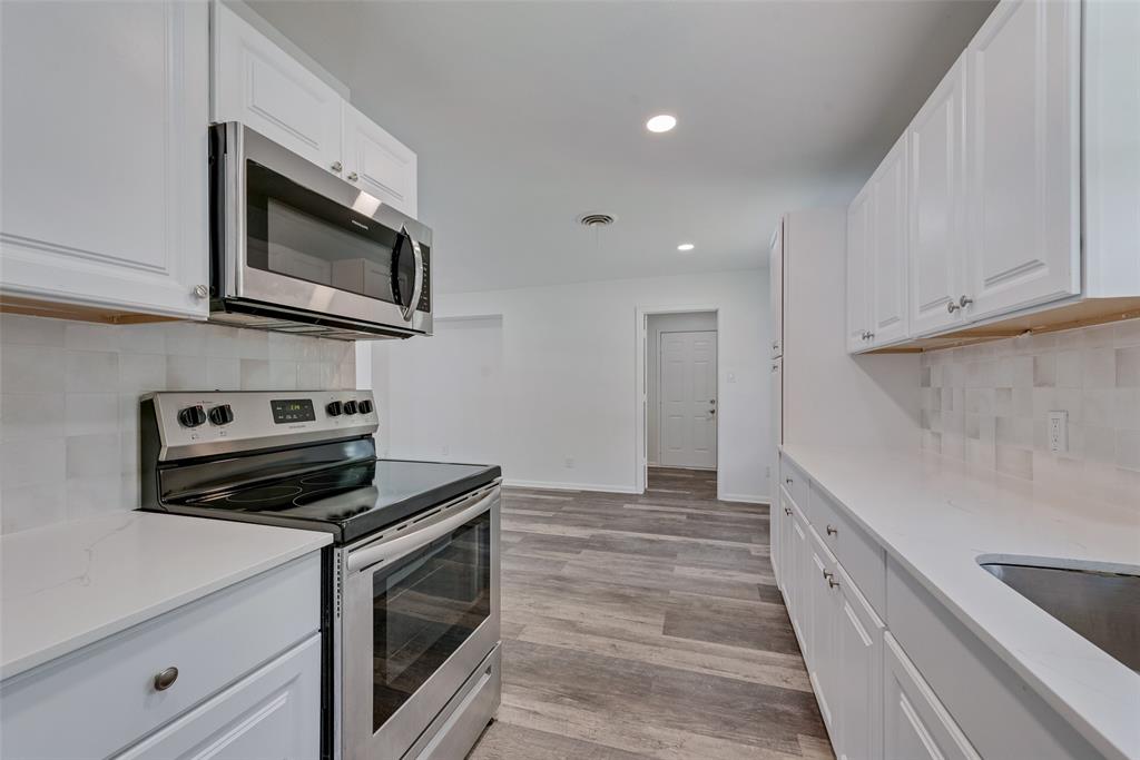 University-Rev - Residential