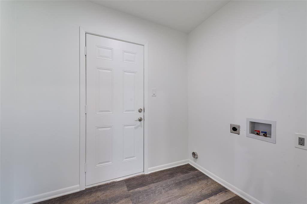 University-Rev - Residential