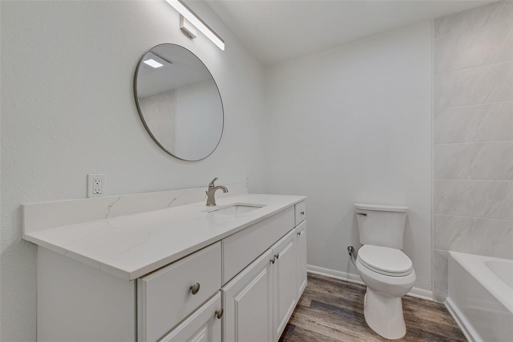 University-Rev - Residential