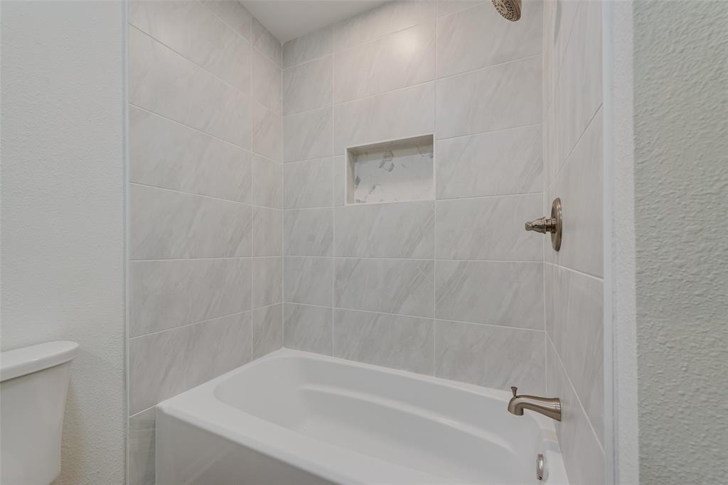 University-Rev - Residential