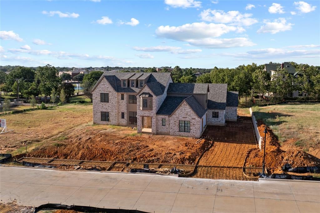 1508 Four Seasons Drive