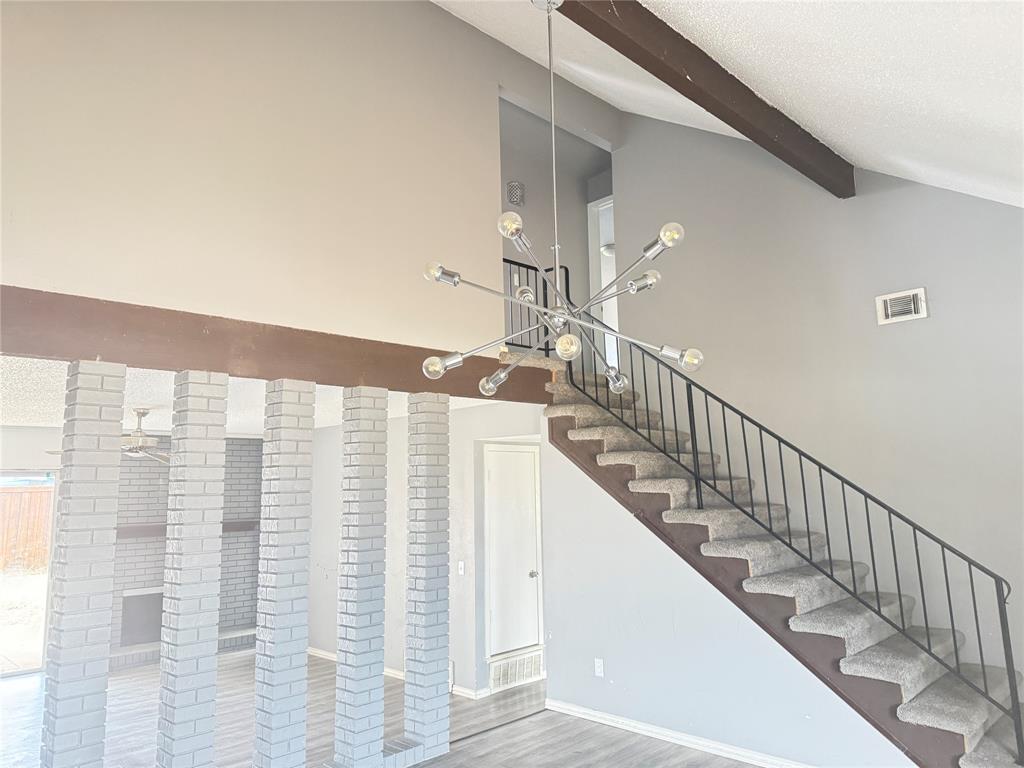 Town North Park 01 - Residential