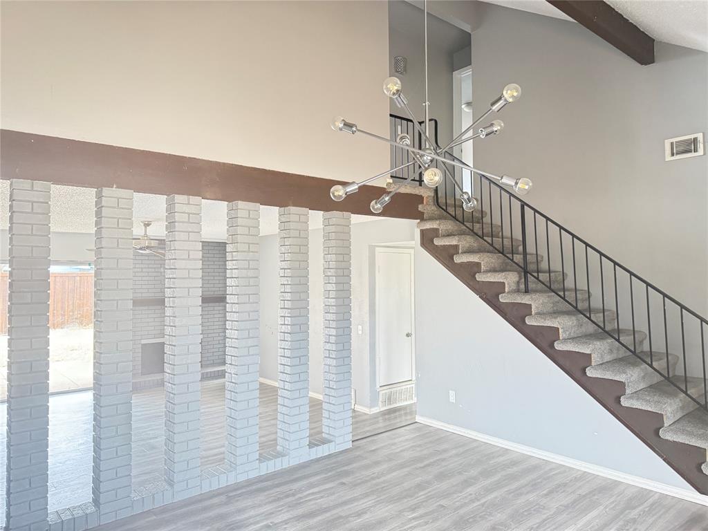 Town North Park 01 - Residential