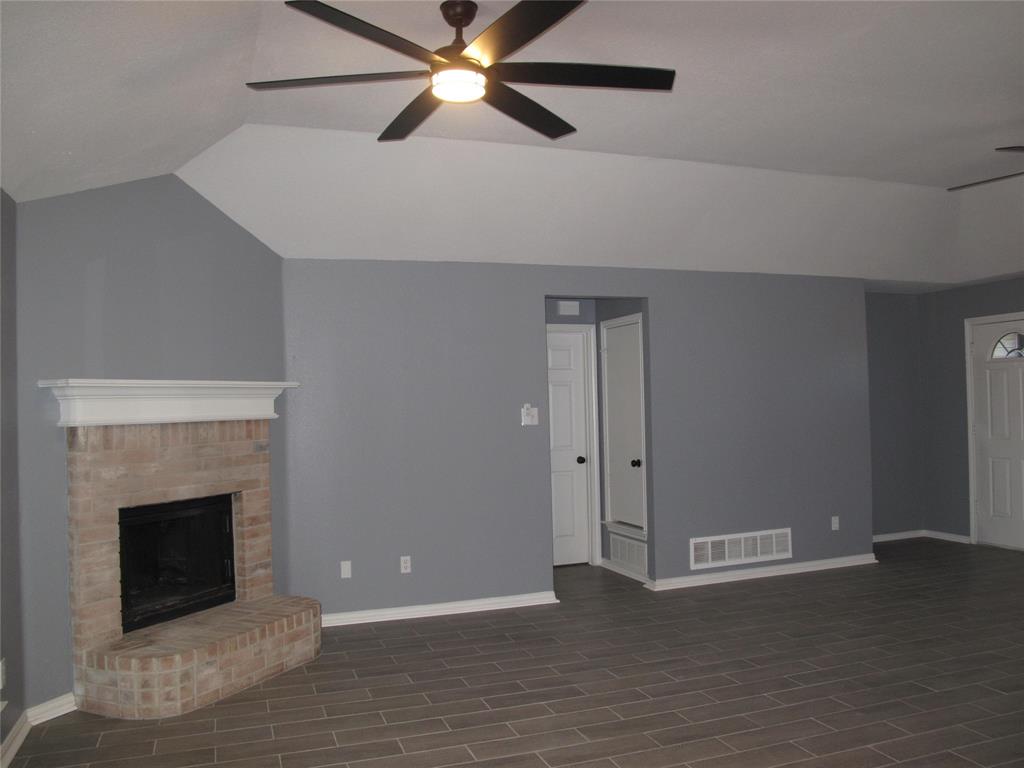 Country Creek Estates #3 - Residential