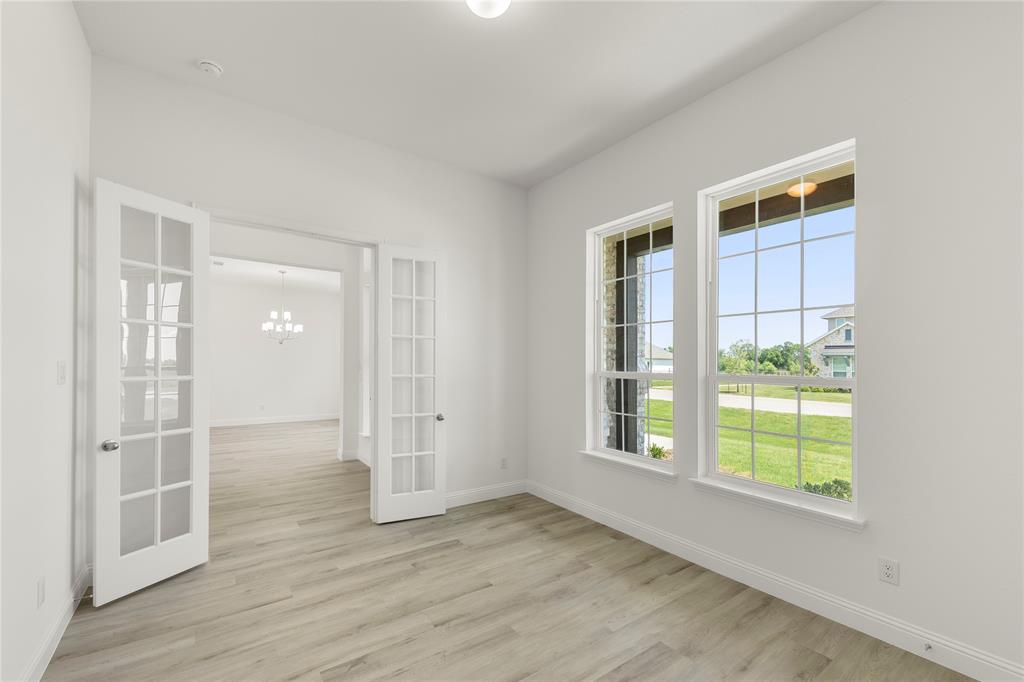 5009 Tamarack Lane