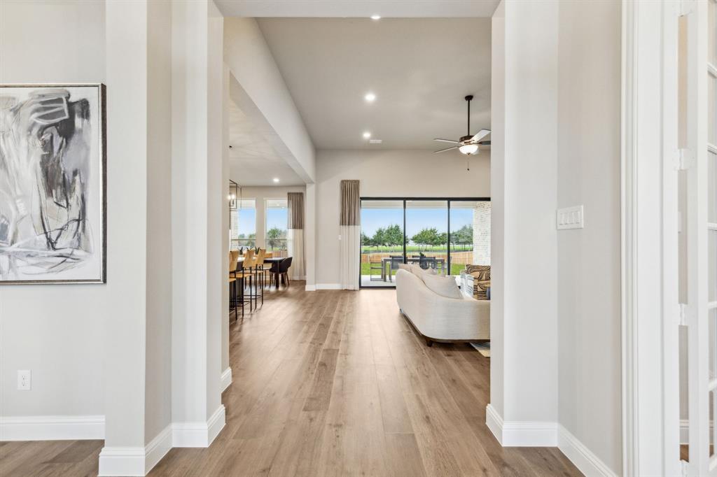 5009 Tamarack Lane