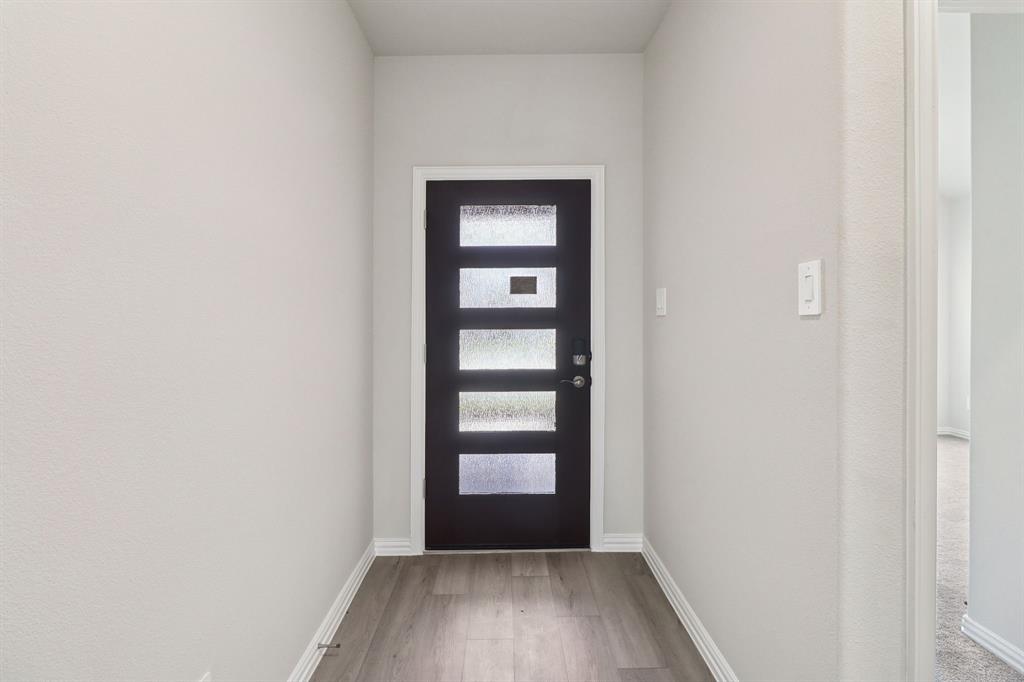 703 London Town Lane