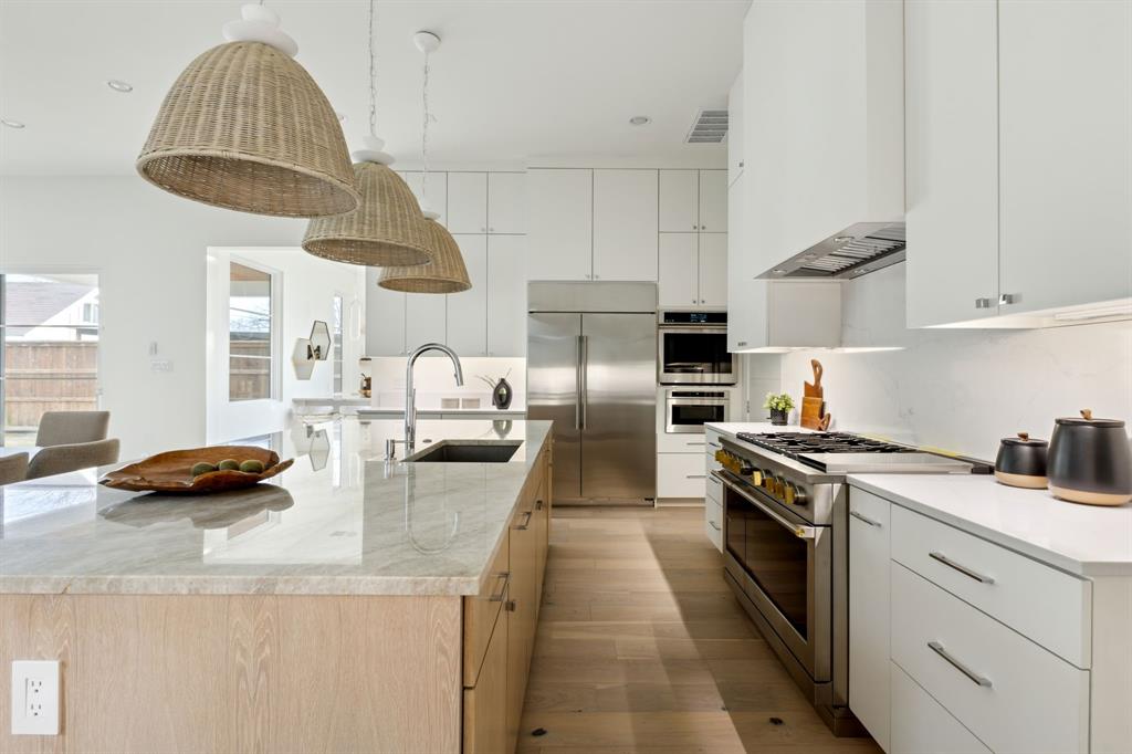 UNIVERSITY BOULEVARD TERRACE - Residential Lease