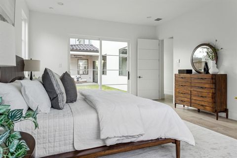 Tiny photo for 7526 Kenwell Street, Dallas, TX 75209 (MLS # 20897338)