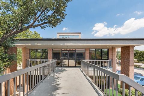 2650 Valley View Lane 200 Farmers Branch TX 75234