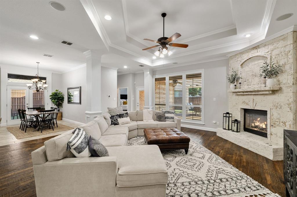 8200 Oak Knoll Drive