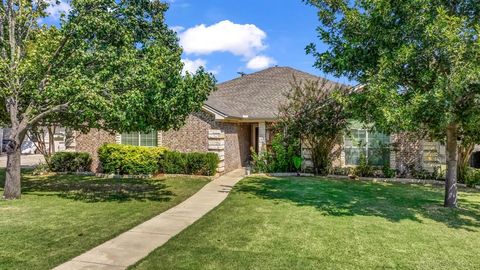 522 Crow Avenue Weatherford TX 76085