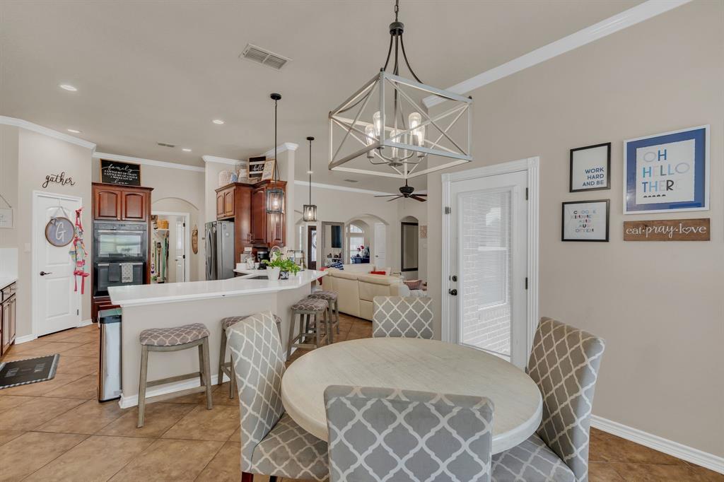 Burleson, Texas 76028, United States, 4 Bedrooms Bedrooms, ,3 BathroomsBathrooms,Residential,Contingent,200875