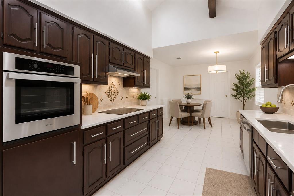 8721 Flint Falls Drive