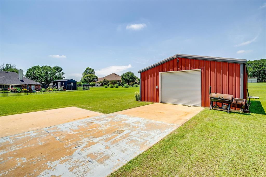3809 Timbercrest Drive W