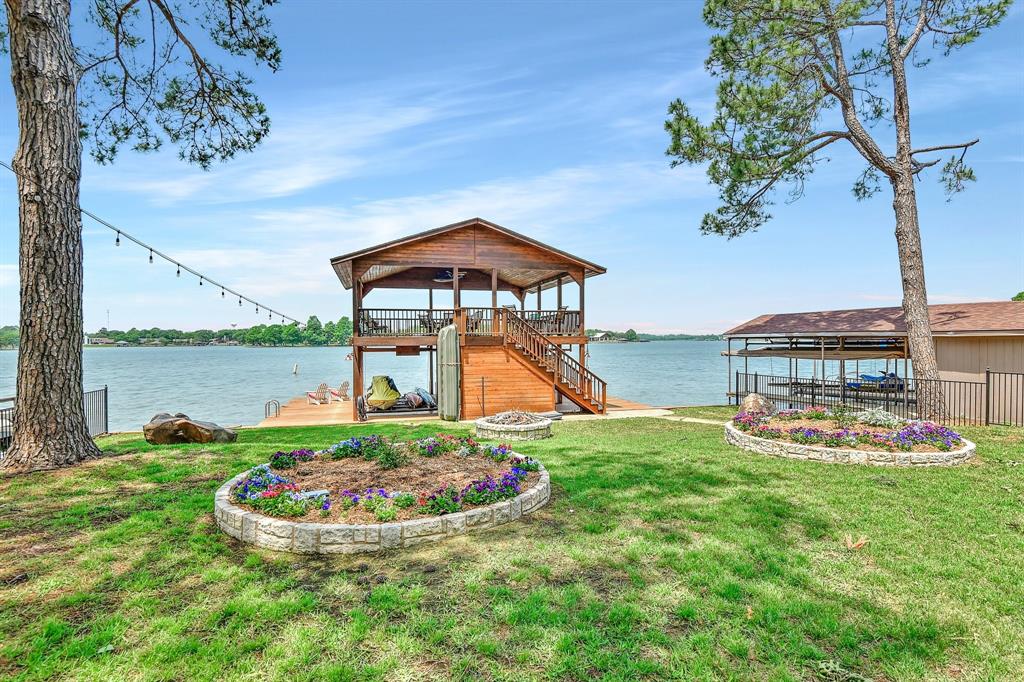 Lake Kiowa - Residential